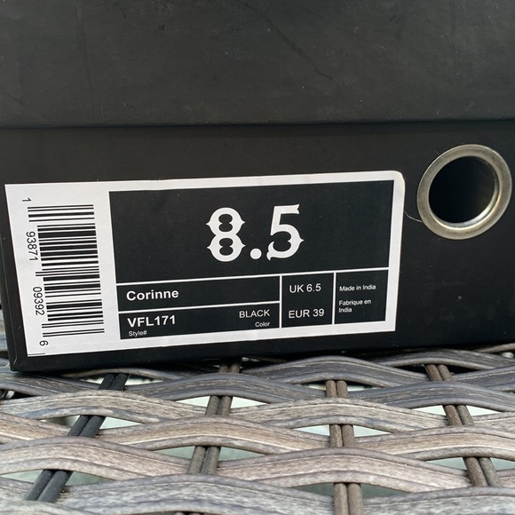𝅺vintage Foundry Co. Corinne Shoe - Black Leather - Picture 4 of 15